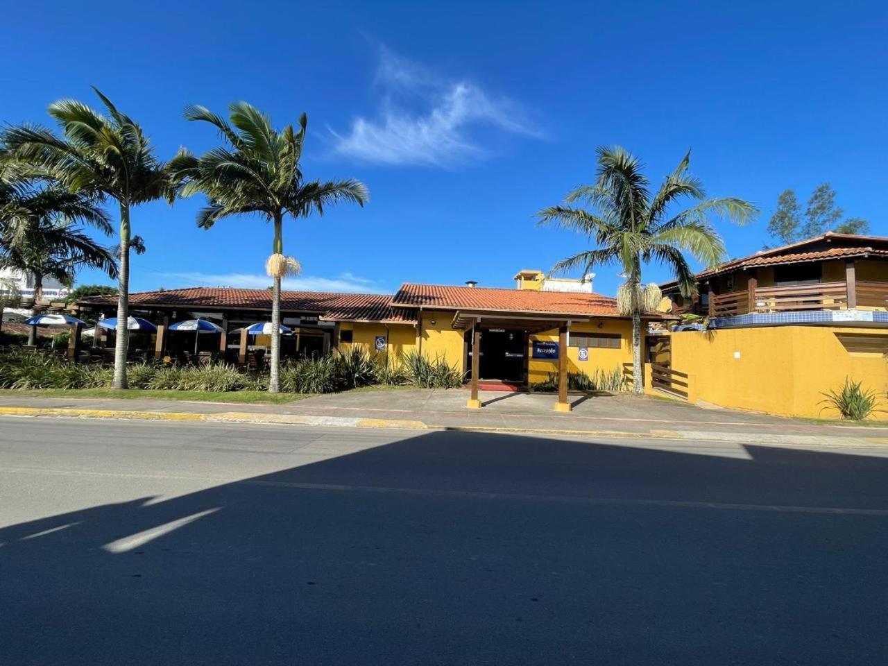 Pousada Basfak Praia Garopaba Buitenkant foto